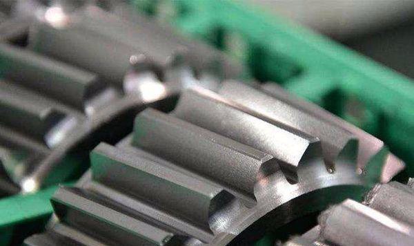 揭秘斜齒輪變速箱，為啥重載卡車(chē)和飛機(jī)都用它？