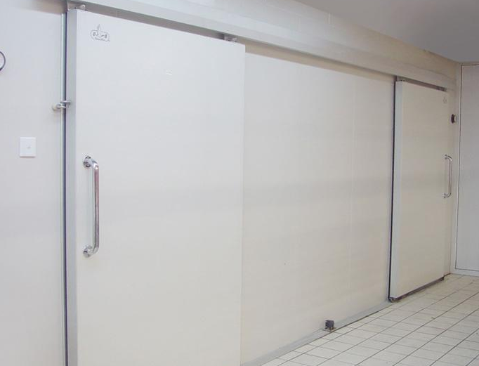 ������찲�b